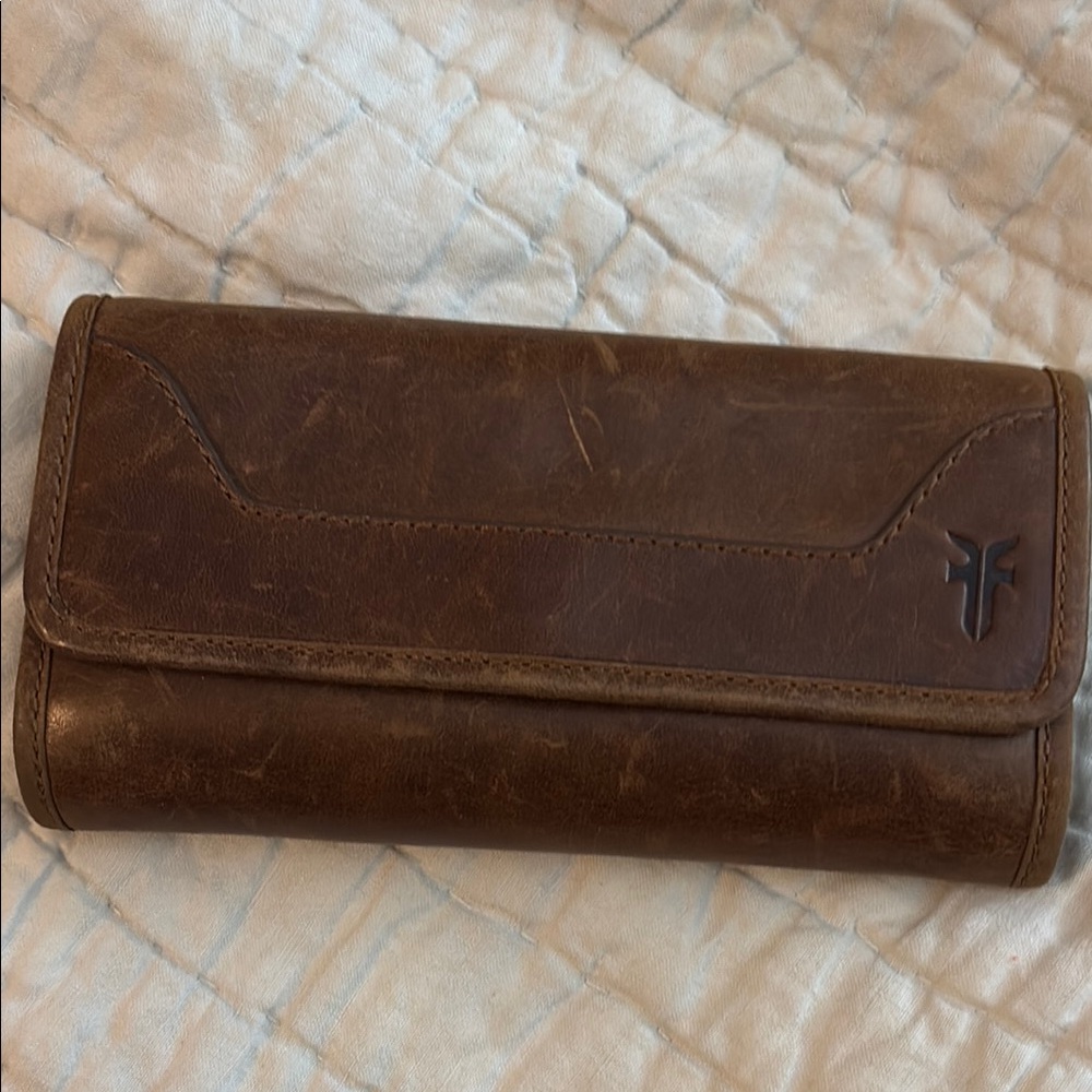 Frye Brown Leather Wallets Classic Design